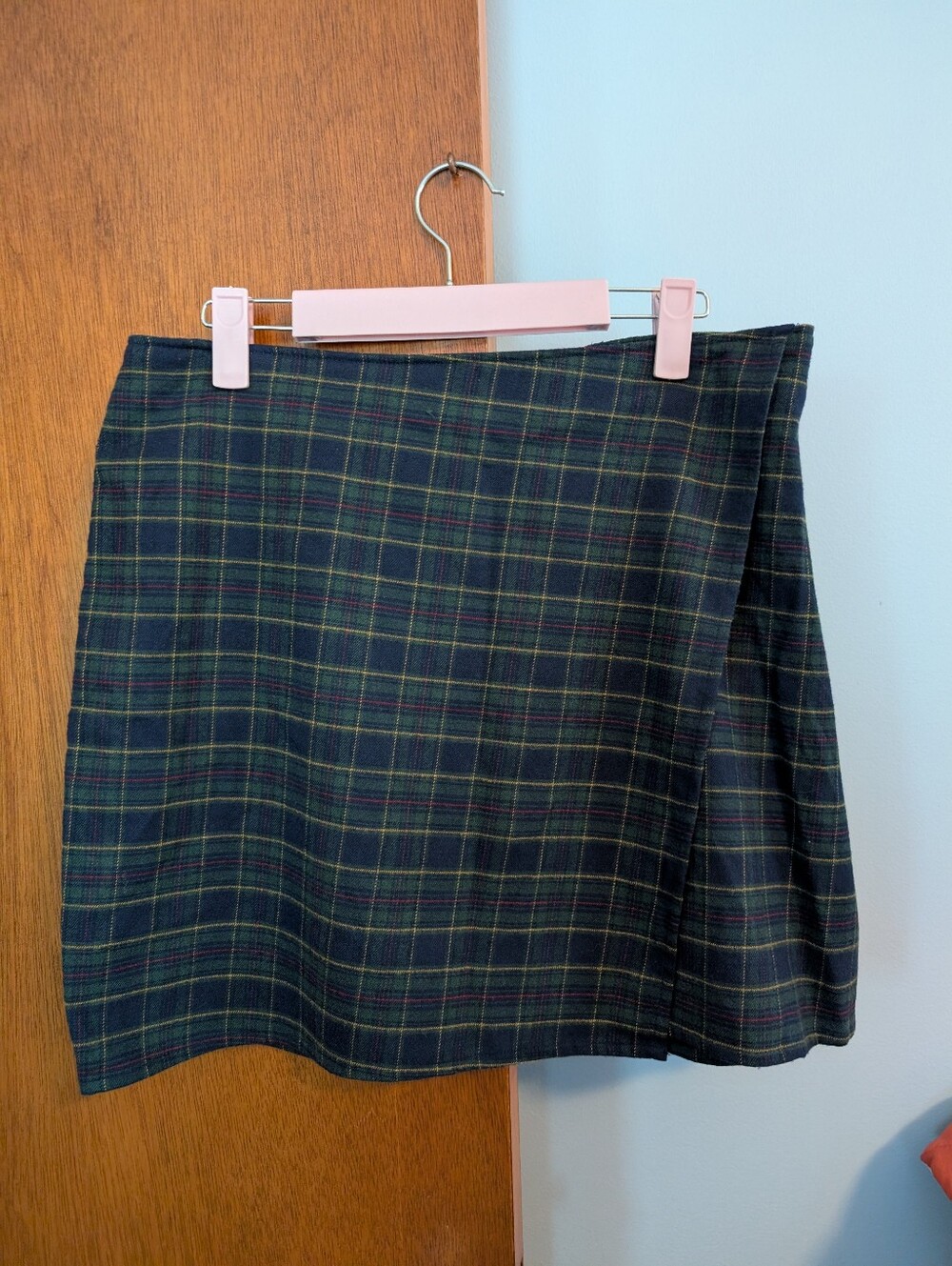 Hollister Women's Plaid Mini Skirt Dark Green Tartan Faux Wrap High Rise Size L